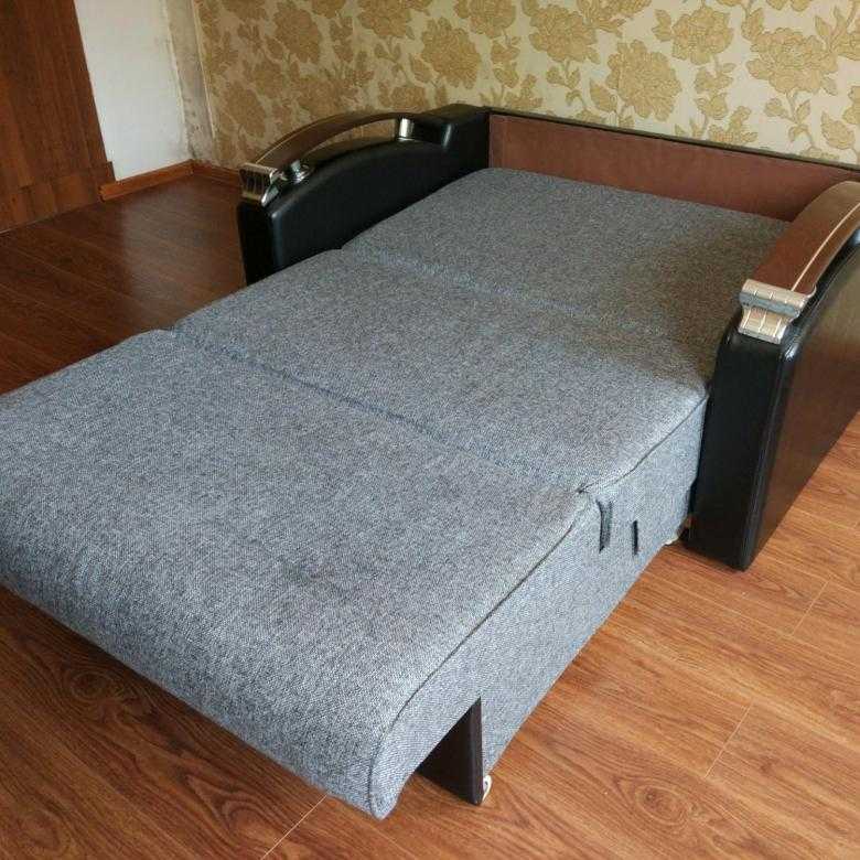 Раскладные диваны (49 фото): двухместный и маленький кожаный мини диван