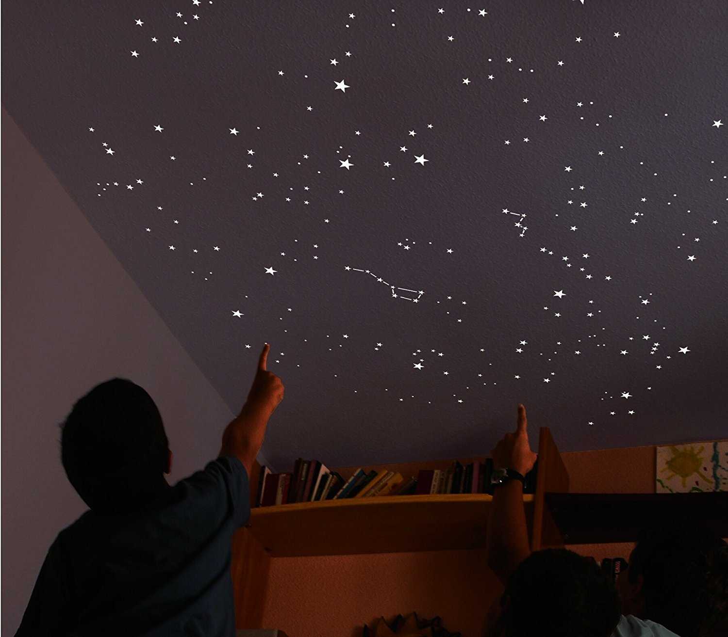 Делаем звездное небо. Потолок в виде звездного неба. Потолок звездное небо в детской. Натяжной потолок звездное небо. Натяжной потолок звездное небо в детской.