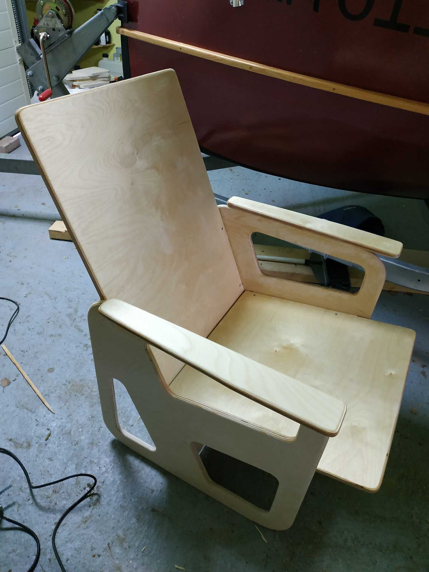 Кресло-качалка своими руками (из дерева, фанеры, металла): как его сделать и добиться правильного баланса