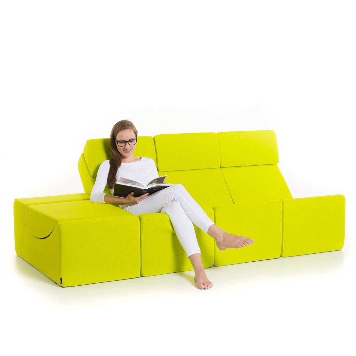 Интерьер спальни с диваном: «удобная» экономия пространства. диван в спальню: варианты использования и правила выбора маленькая спальня с зеленой тахтой