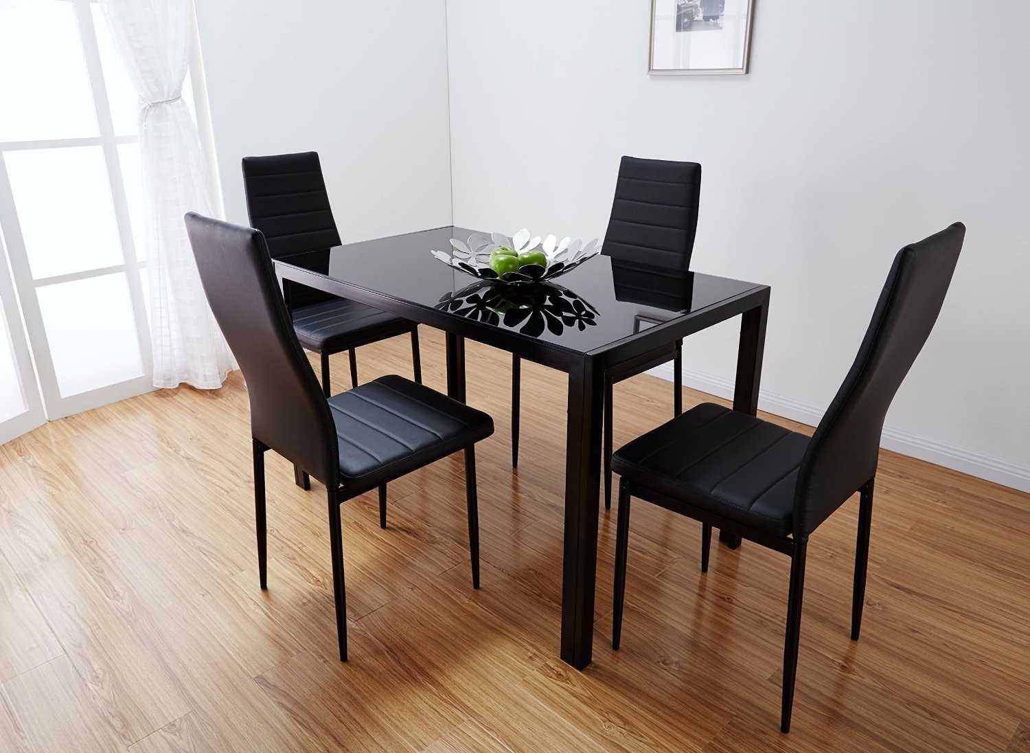 Как выбрать кухонные столы и стулья для маленькой кухни: разновидности мебели и полезные рекомендации