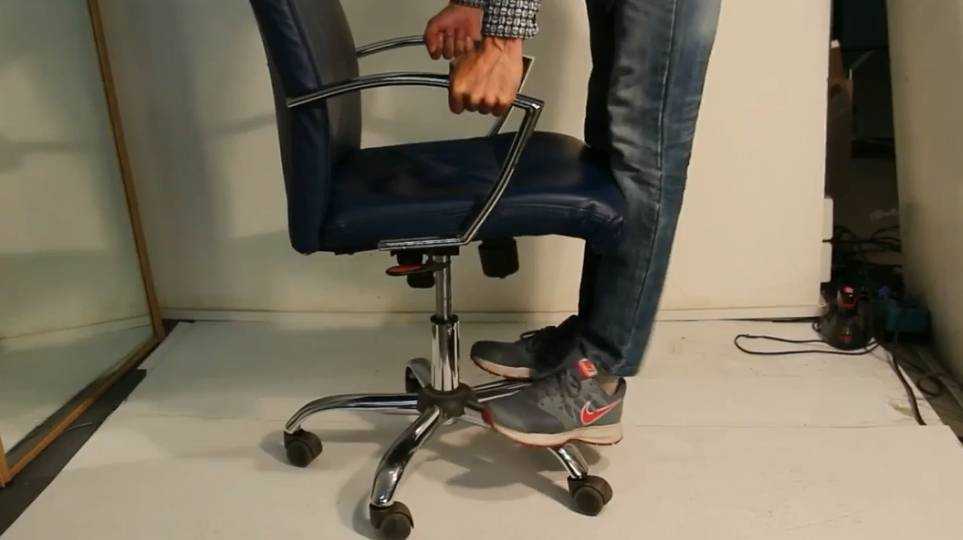 Замена газлифта на офисном кресле своими руками