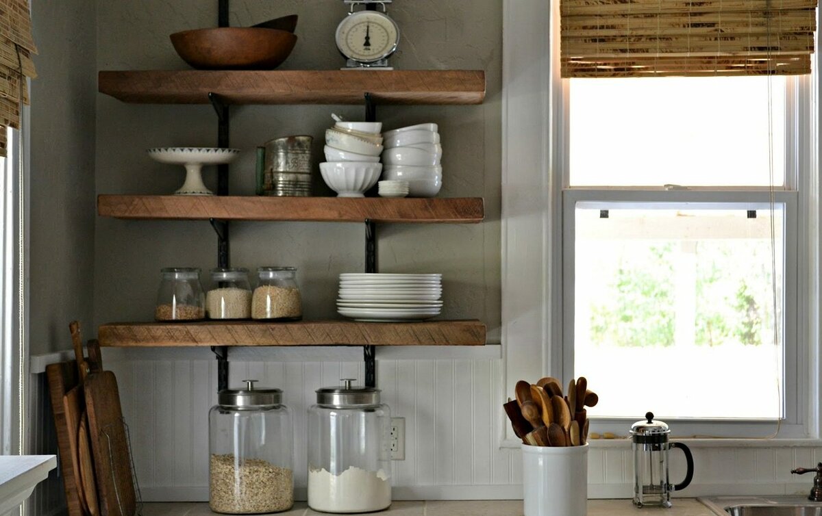 Шкаф для посуды – интересные модели, новинки сезона и самые стильные витрины этого года (100 фото)