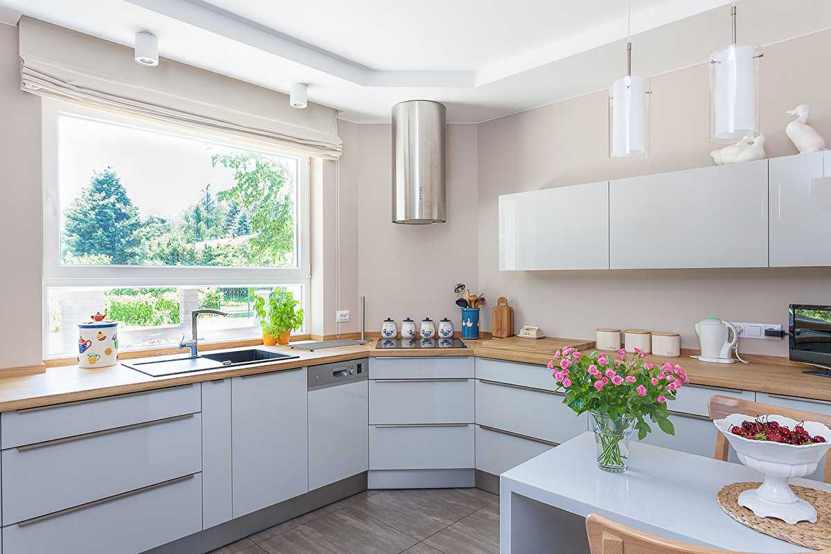 Белая кухня в интерьере: 75 фото, преимущества дизайна