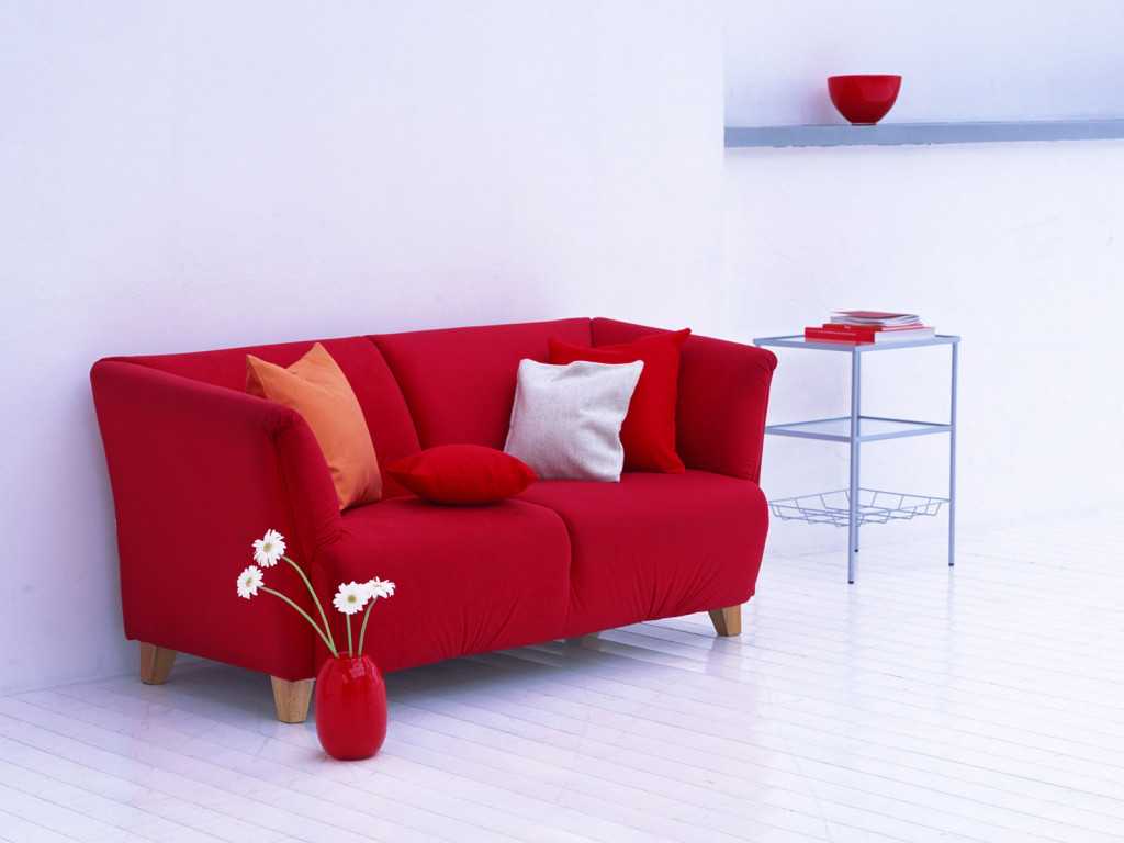 Красный цвет в домашнем интерьере: сочетания, фото