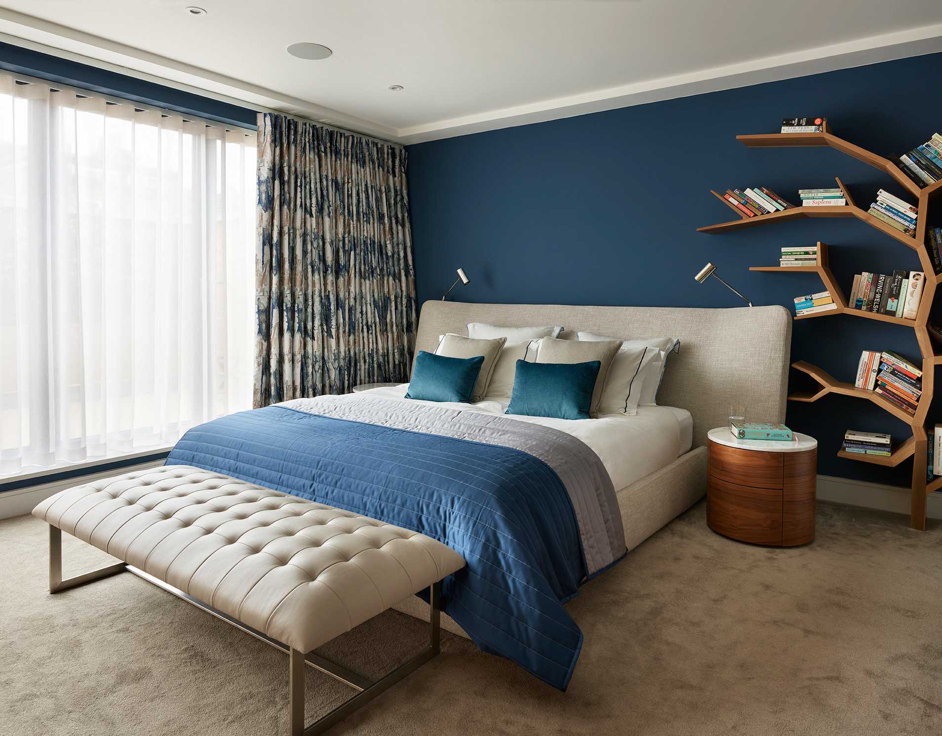 Синий диван: 90 фото современных моделей и варианты их использования