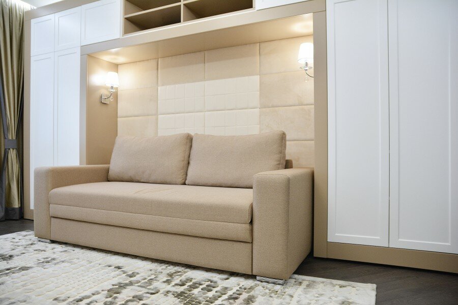 Два дивана в гостиной: особенности создания безупречного уюта