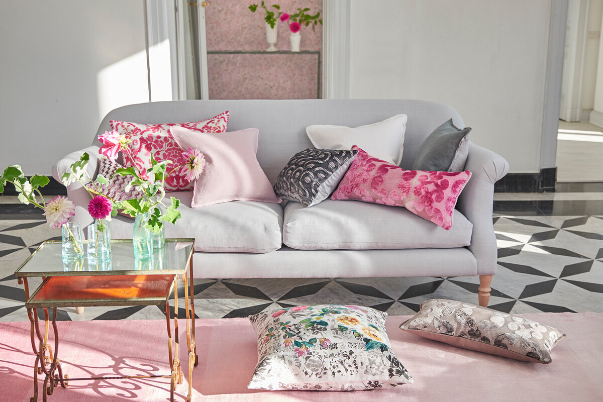 Подушки на диван: формы, материалы, изготовление своими руками > все про дом