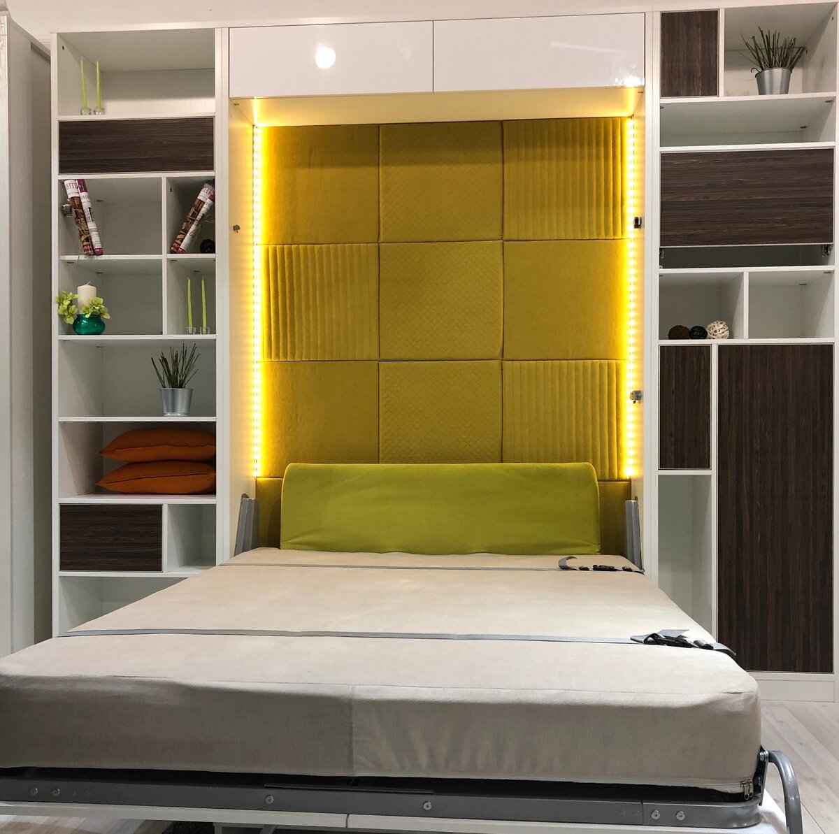 Кровать-трансформер для малогабаритной квартиры: виды конструкций и цены