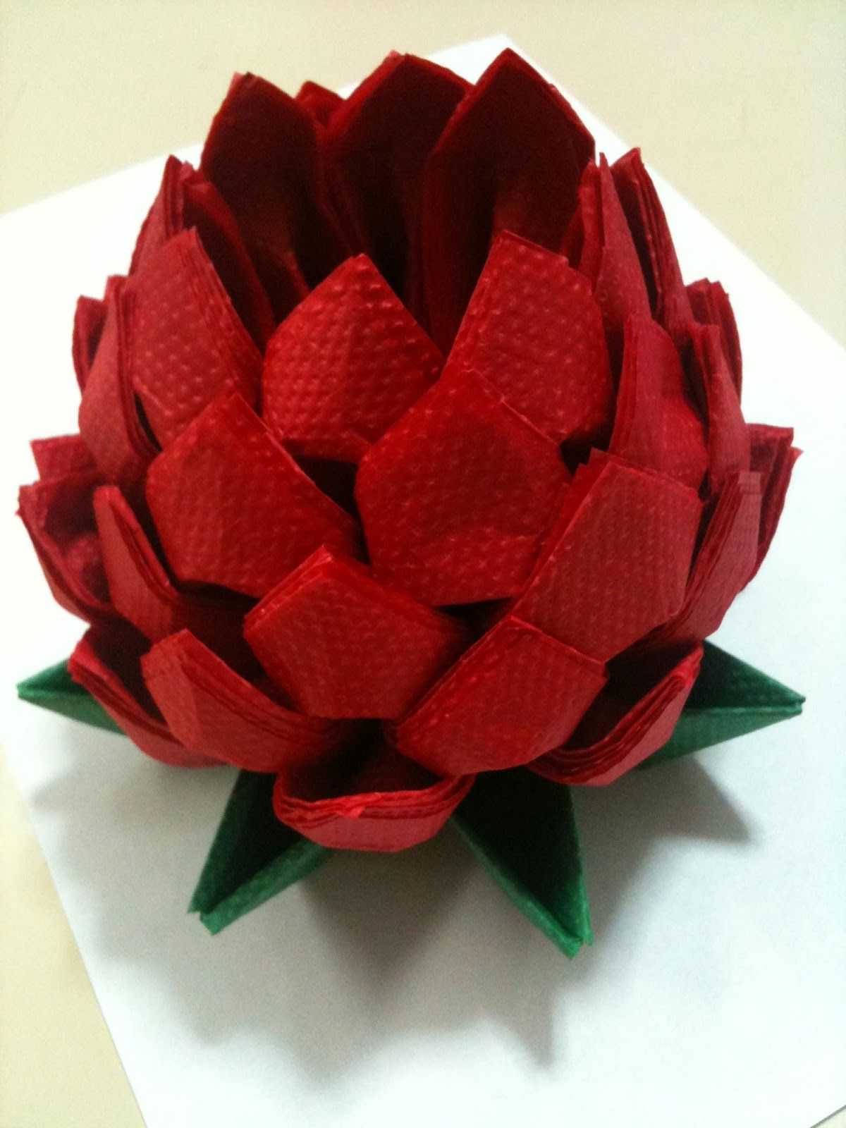 Цветы из салфеток своими руками – пошаговая инструкция как изготовить своими руками бумажные цветы (100 фото)