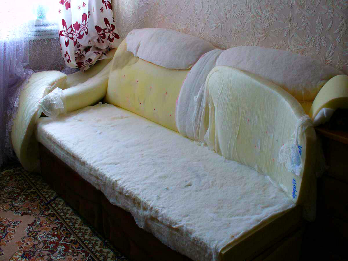Многообразие видов поролона для дивана по плотности. как выбрать и заменить?