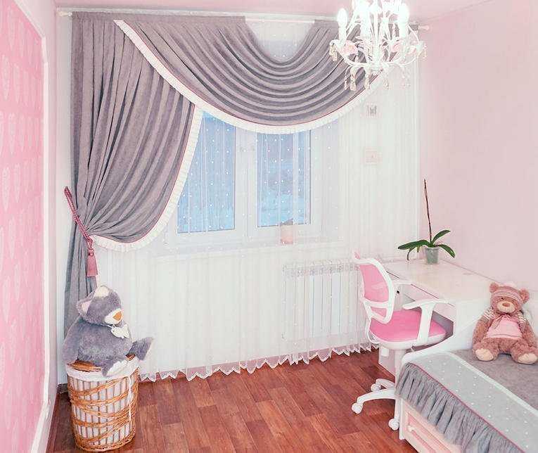 Короткие шторы до подоконника в интерьере спальни 2020 (60 фото): занавески в спальню без балкона, дизайн коротких штор