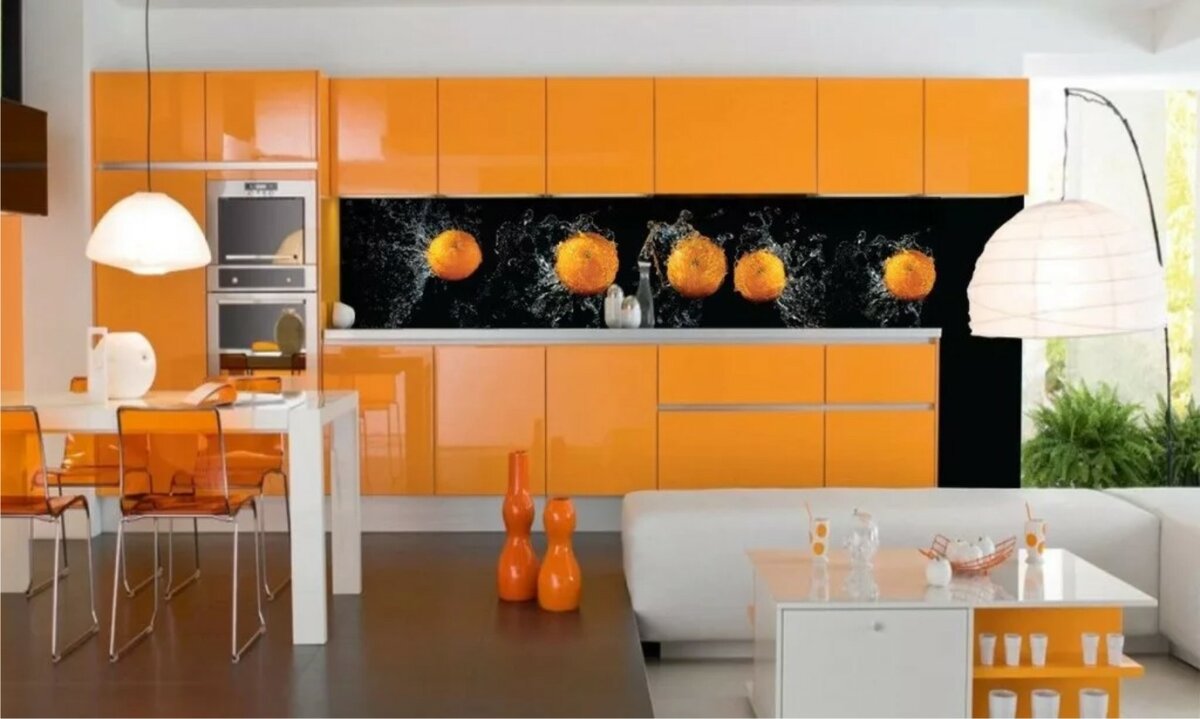Оранжевый цвет на кухне: какие выбрать обои и гарнитур