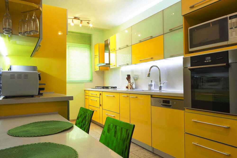 Желтые кухни: реальные интерьеры