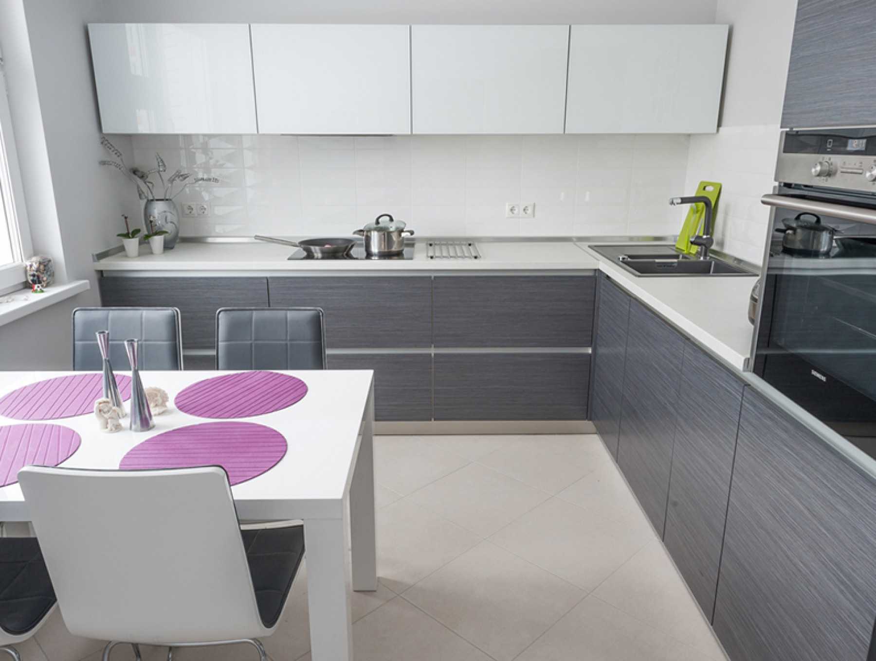 Актуальные идеи дизайна кухни в белом цвете - лучшие решения для интерьера на фото от salon