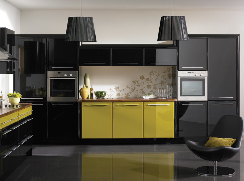 Черная кухня: 4 оптимальных стиля, 12 сочетаний с другим цветом, частые ошибки при дизайне, фото в интерьере