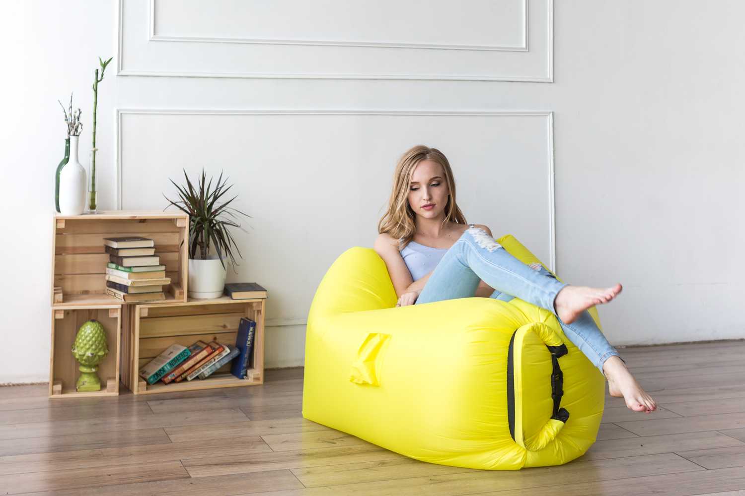 Lamzac hangout (ламзак) – надувной шезлонг, кресло-диван и гамак в одной вещи!