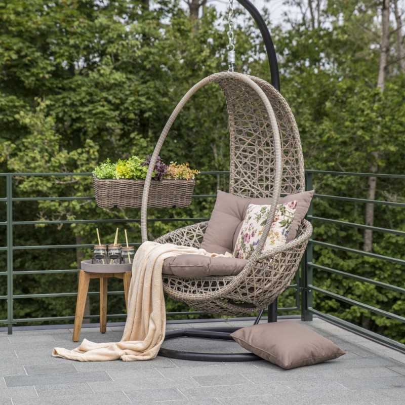 Садовое кресло - лучшие уличные модели для дачи