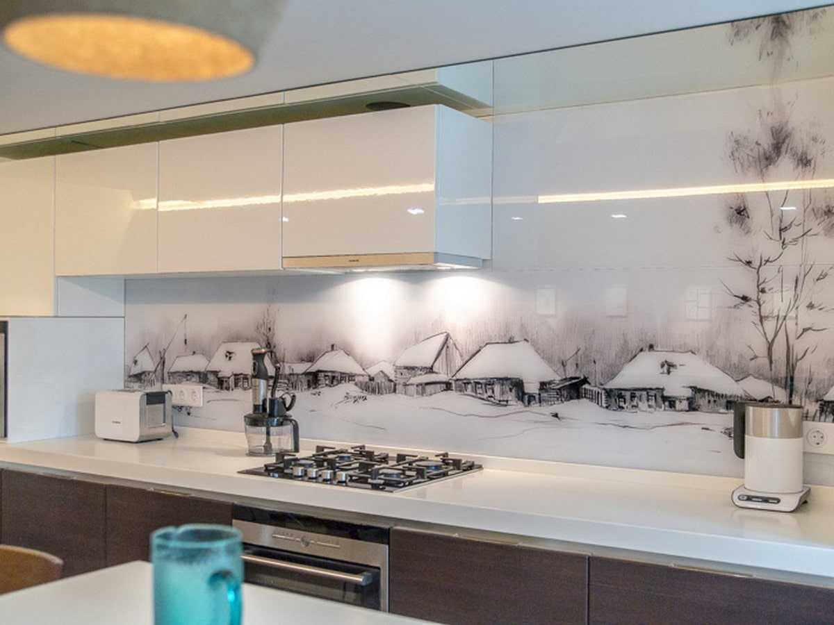 Стеклянные панели для кухни (68 фото): стеновые панели из стекла, рабочие стеклопанели