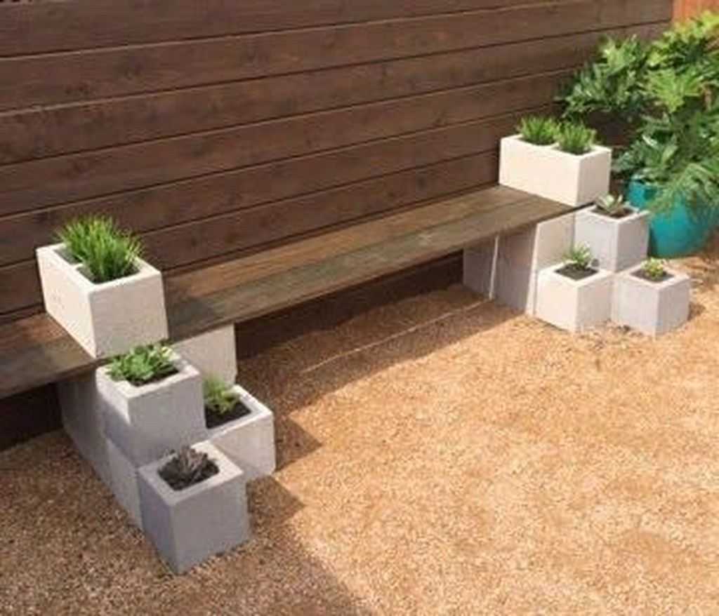 Как сделать скамейку из блоков?