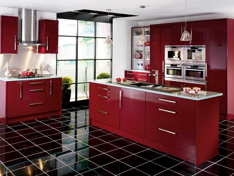 Бордовые кухни: цветовые комбинации и варианты дизайна