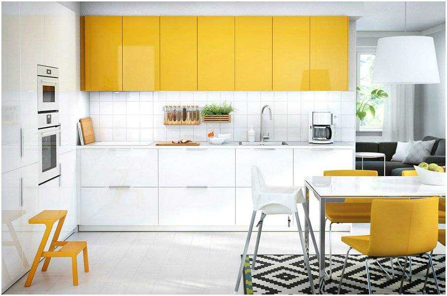 Кухня желтого цвета в интерьере: фото