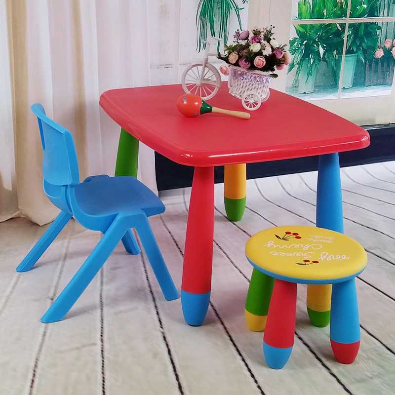 Стол для ребенка