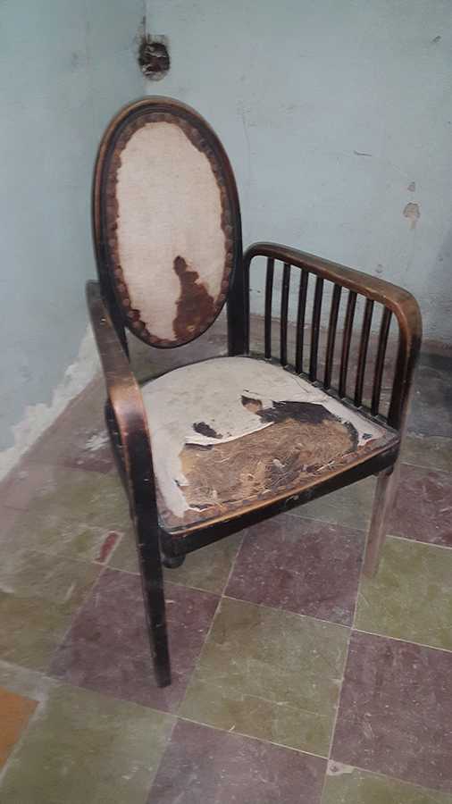 Как в домашних условиях отреставрировать старый деревянный стул своими руками