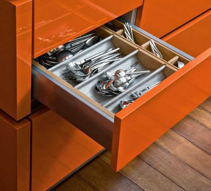 16 бюджетных и симпатичных систем хранения, которые помогут навести порядок на кухне