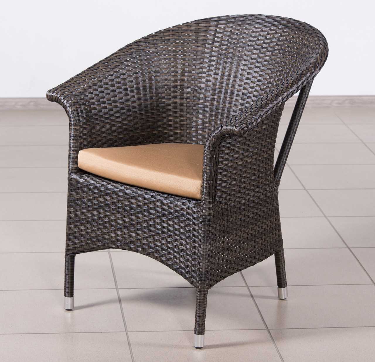 Плетеные стулья из ротанга — особенности, правила выбора и эксплуатации