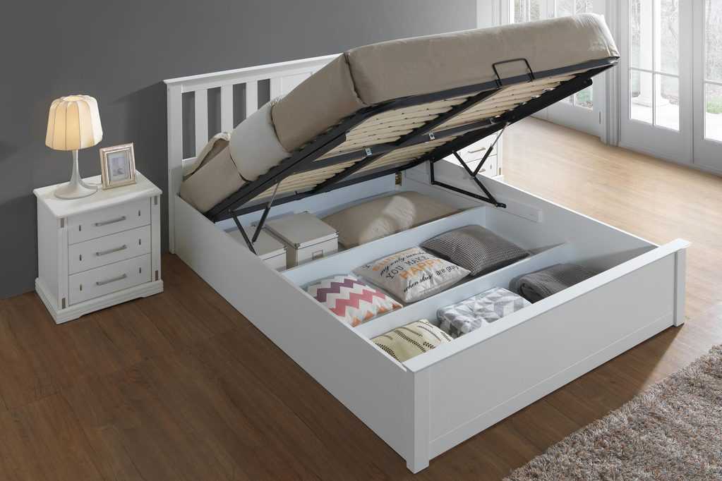 Двуспальные кровати с ящиками для хранения