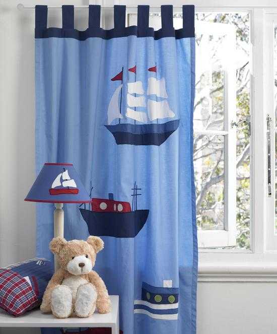Как выбрать шторы в детскую комнату для мальчика?
